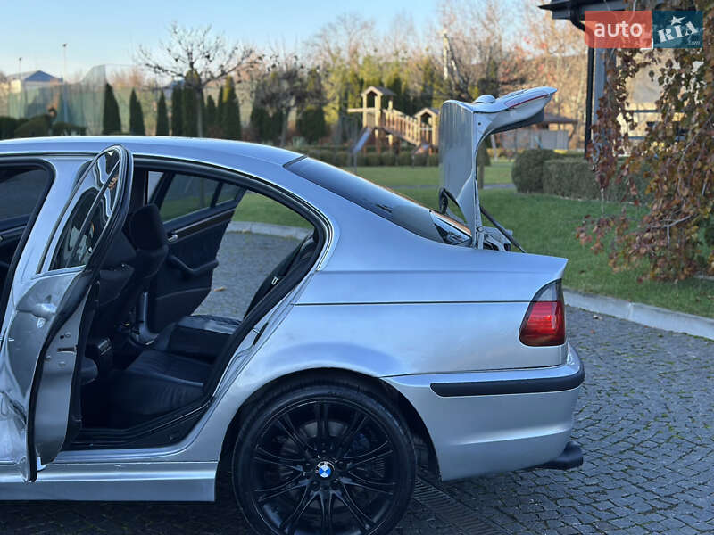 Седан BMW 3 Series 2000 в Жовкве