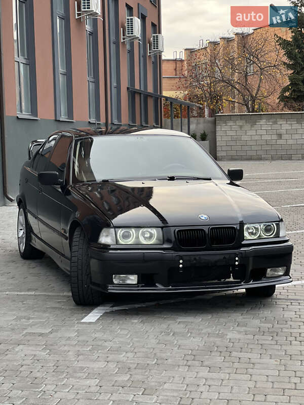Седан BMW 3 Series 1996 в Ровно фото 6 Седан BMW 3 Series 1996 в Ровно