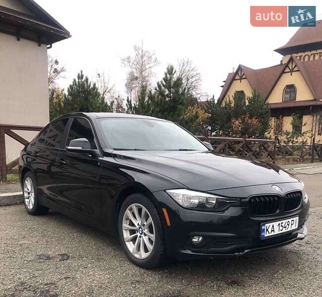 Седан BMW 3 Series 2016 в Киеве