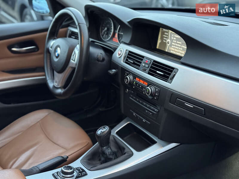Универсал BMW 3 Series 2010 в Ивано-Франковске фото 26 Универсал BMW 3 Series 2010 в Ивано-Франковске