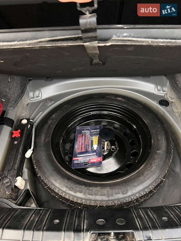 Седан BMW 3 Series 2003 в Ивано-Франковске