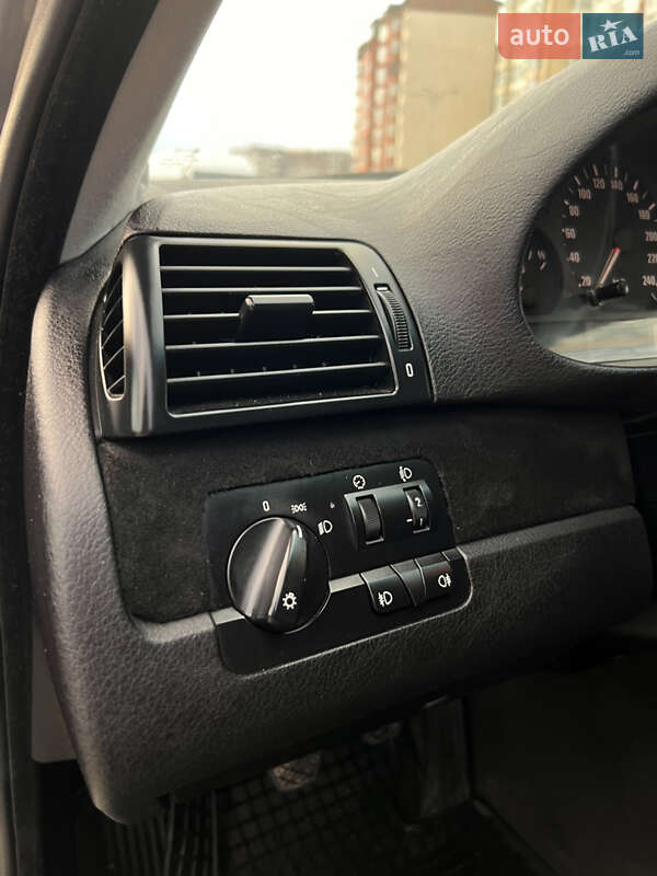 Седан BMW 3 Series 2003 в Ивано-Франковске