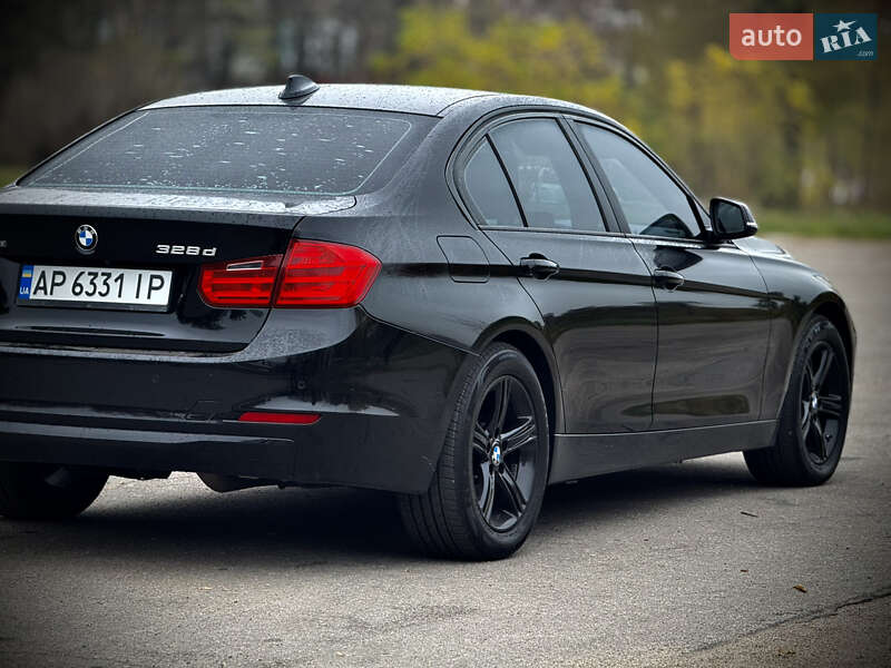 Седан BMW 3 Series 2013 в Запорожье