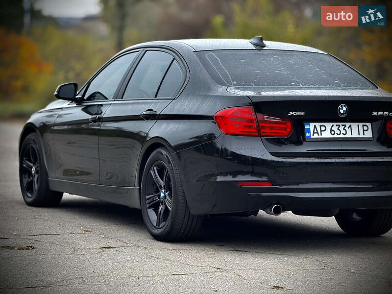 Седан BMW 3 Series 2013 в Запорожье