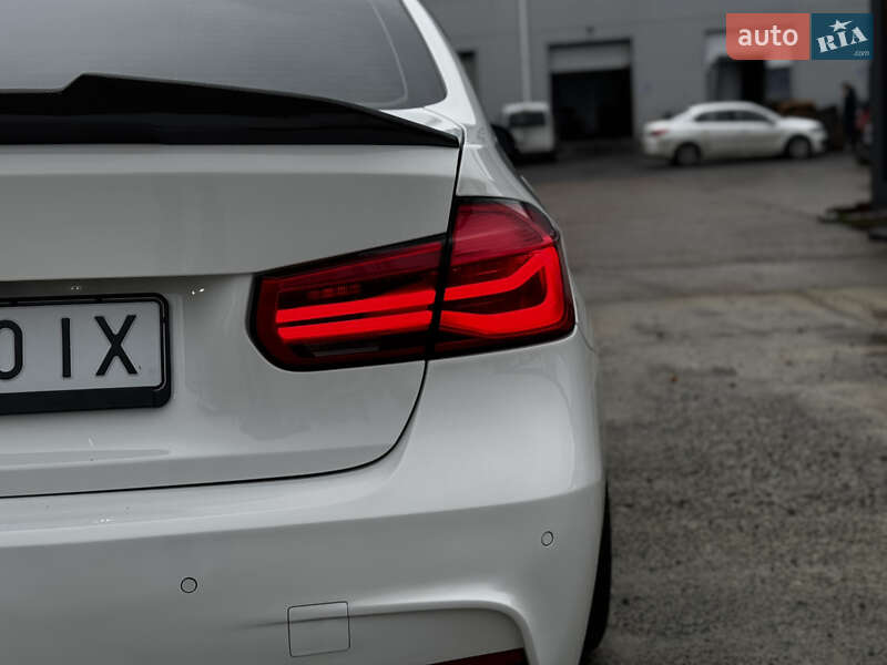 Седан BMW 3 Series 2013 в Житомире