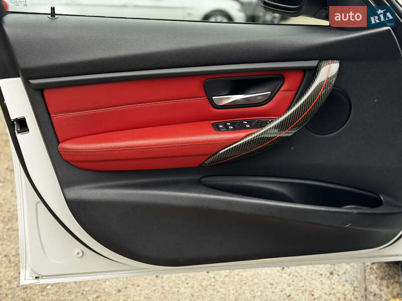 Седан BMW 3 Series 2013 в Житомире