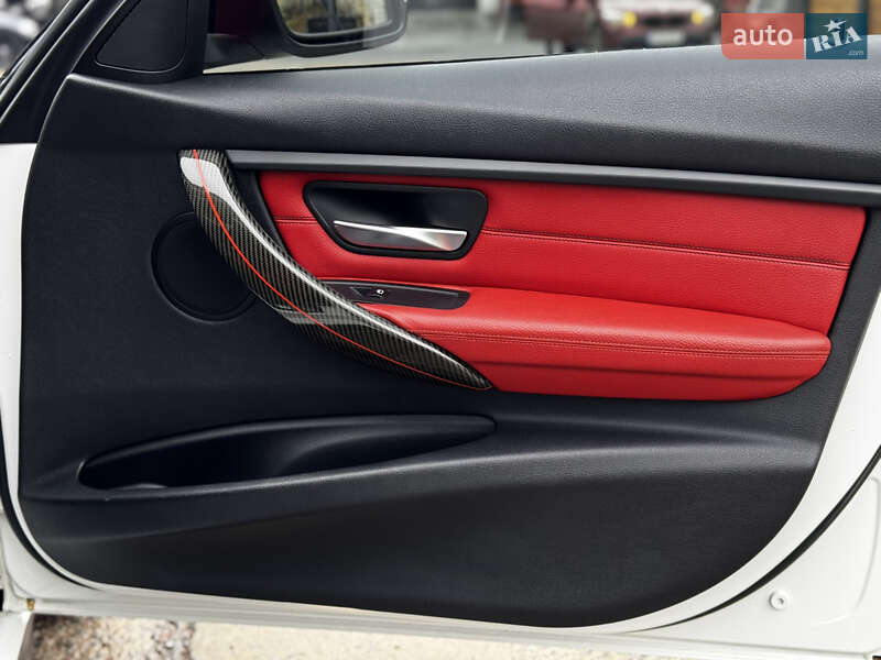 Седан BMW 3 Series 2013 в Житомире