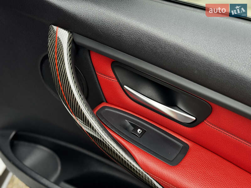 Седан BMW 3 Series 2013 в Житомире