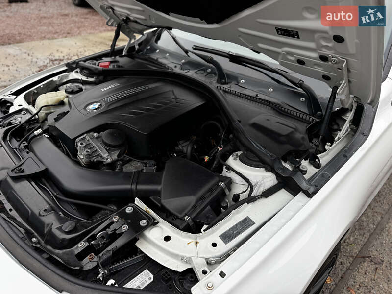 Седан BMW 3 Series 2013 в Житомире