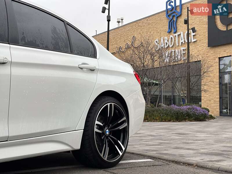 Седан BMW 3 Series 2017 в Киеве фото 7 Седан BMW 3 Series 2017 в Киеве
