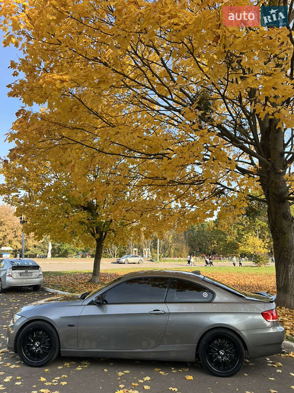 Купе BMW 3 Series 2008 в Ровно