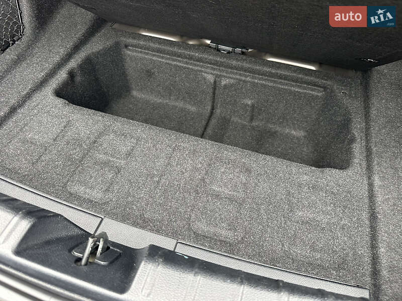 Седан BMW 3 Series 2013 в Виннице фото 40 Седан BMW 3 Series 2013 в Виннице