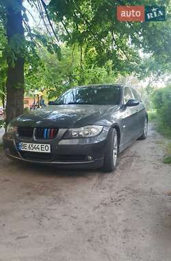 Седан BMW 3 Series 2005 в Каменском