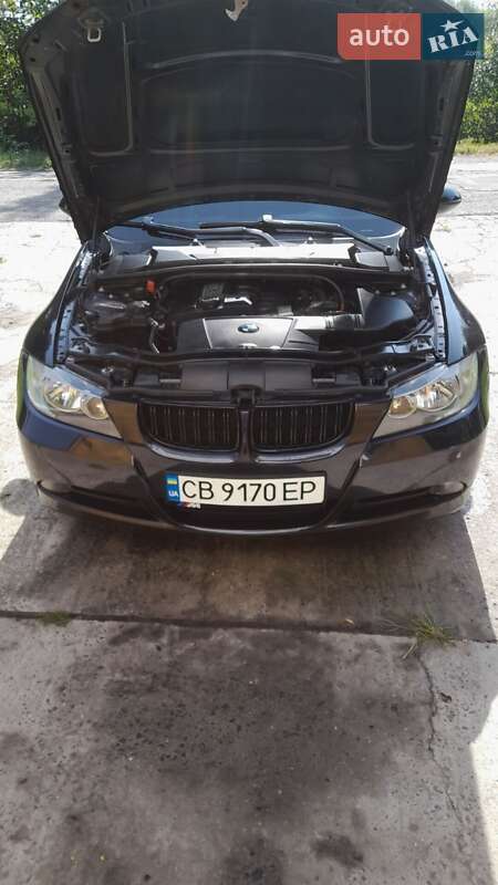 Седан BMW 3 Series 2007 в Києві