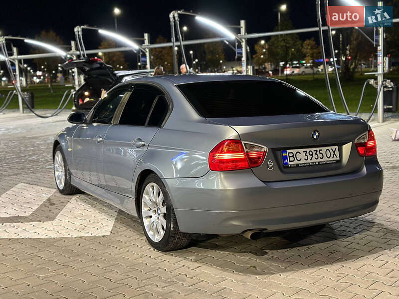 Седан BMW 3 Series 2006 в Умани