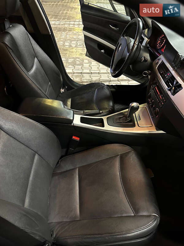 Седан BMW 3 Series 2006 в Умани