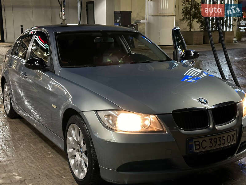 Седан BMW 3 Series 2006 в Умани