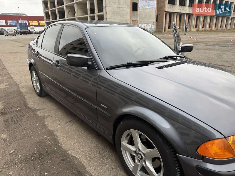 Седан BMW 3 Series 2001 в Тернополе