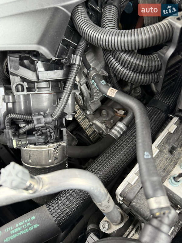 Седан BMW 3 Series 2020 в Одессе