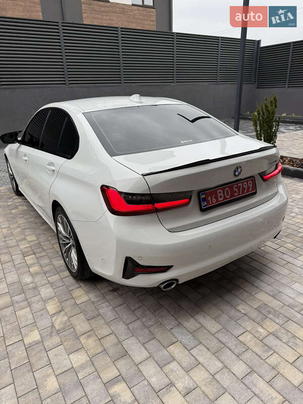 Седан BMW 3 Series 2020 в Одессе
