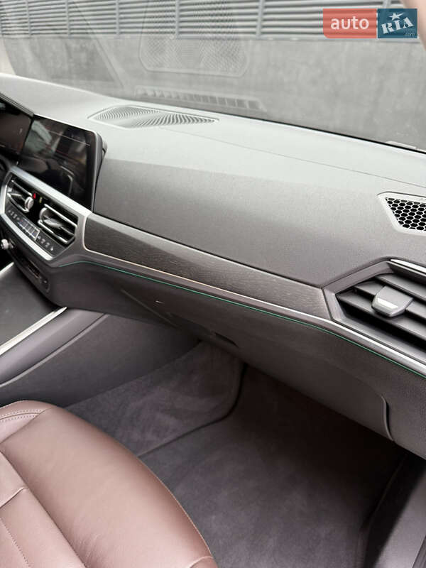 Седан BMW 3 Series 2020 в Одессе