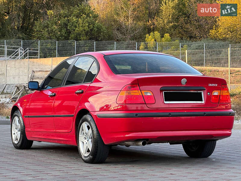 Седан BMW 3 Series 2005 в Запорожье