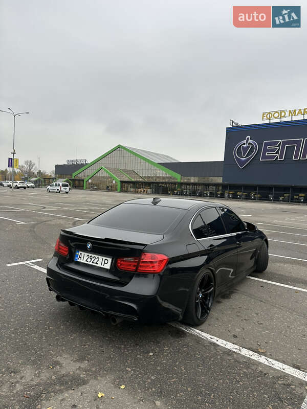Седан BMW 3 Series 2014 в Киеве
