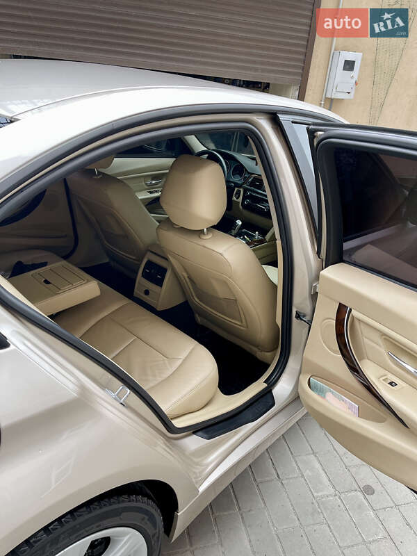 Седан BMW 3 Series 2012 в Хмельницком