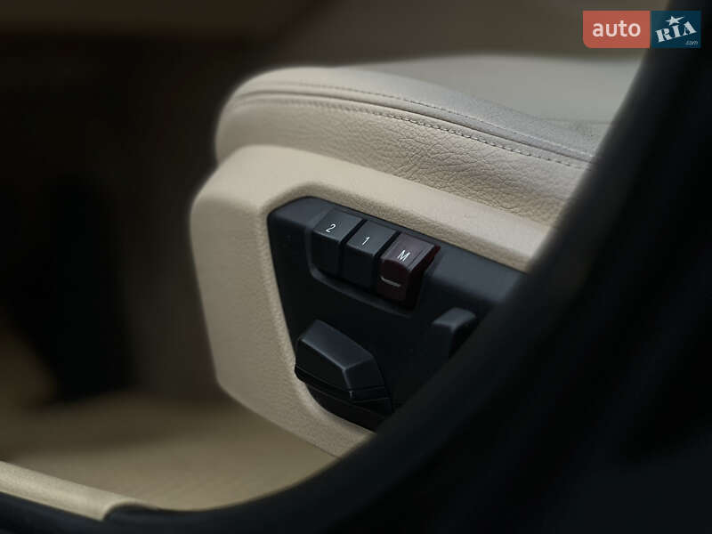 Седан BMW 3 Series 2013 в Кропивницком фото 24 Седан BMW 3 Series 2013 в Кропивницком