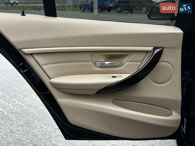 Универсал BMW 3 Series 2014 в Львове