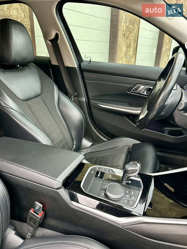 Седан BMW 3 Series 2019 в Харкові фото 12 Седан BMW 3 Series 2019 в Харкові