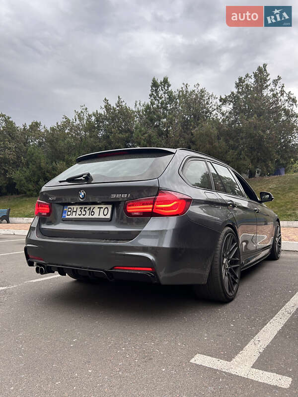 Универсал BMW 3 Series 2015 в Одессе