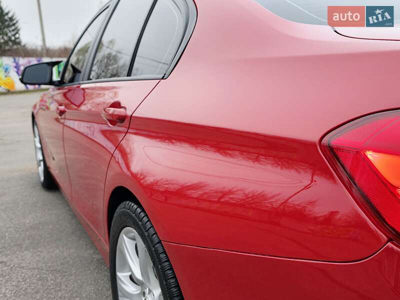 Седан BMW 3 Series 2014 в Хмельницькому