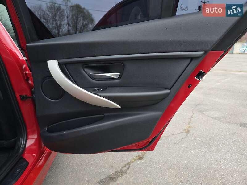 Седан BMW 3 Series 2014 в Хмельницькому