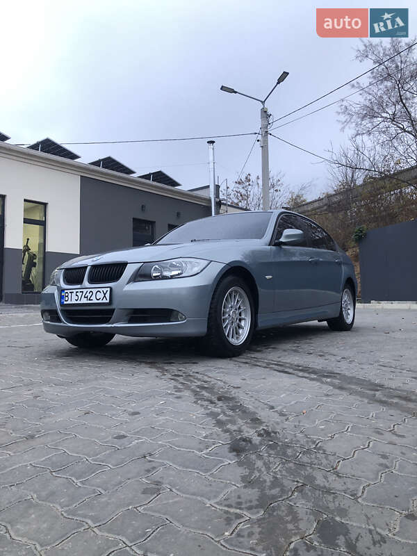 Седан BMW 3 Series 2005 в Николаеве фото 15 Седан BMW 3 Series 2005 в Николаеве