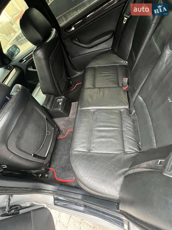 Седан BMW 3 Series 2002 в Кривом Роге