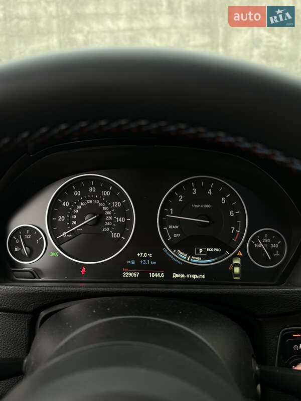 Седан BMW 3 Series 2015 в Львове
