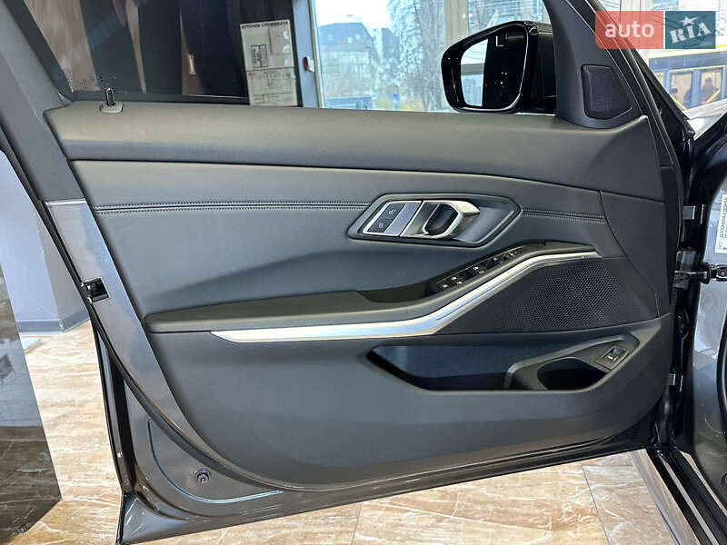 Седан BMW 3 Series 2019 в Киеве