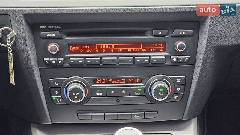 Универсал BMW 3 Series 2012 в Киеве фото 27 Универсал BMW 3 Series 2012 в Киеве