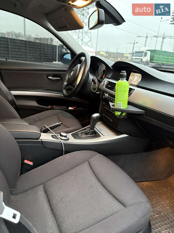 Универсал BMW 3 Series 2008 в Ирпене