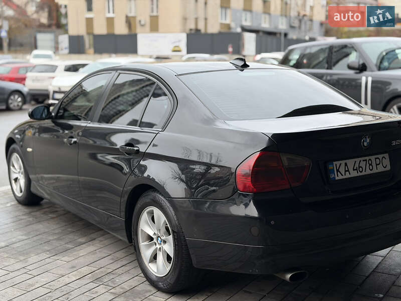 Седан BMW 3 Series 2007 в Киеве