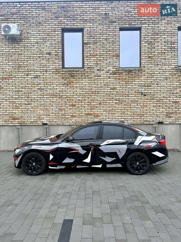 Седан BMW 3 Series 2012 в Луцьку