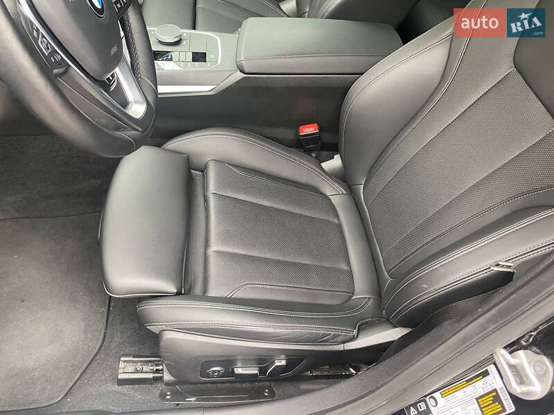 Седан BMW 3 Series 2023 в Киеве фото 34 Седан BMW 3 Series 2023 в Киеве