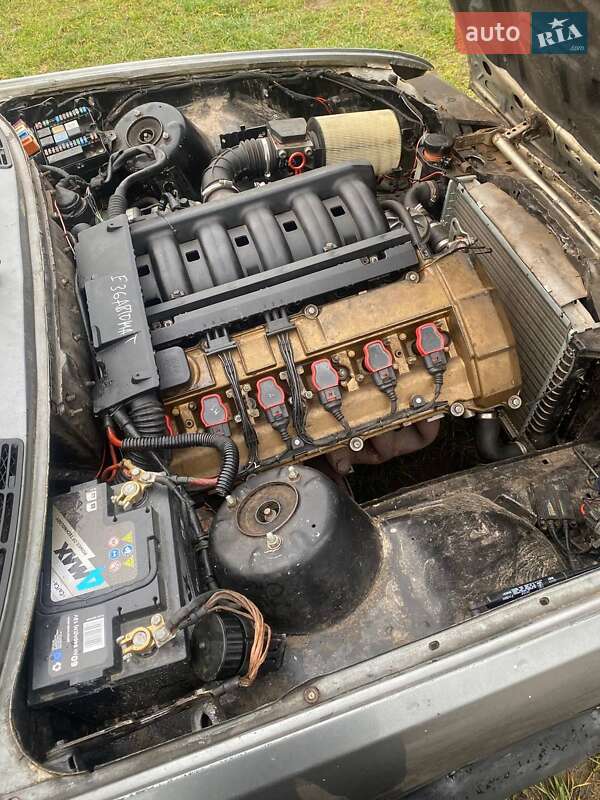 Седан BMW 3 Series 1989 в Цумани фото 5 Седан BMW 3 Series 1989 в Цумани