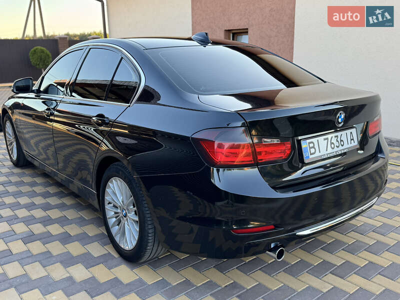 Седан BMW 3 Series 2015 в Николаеве