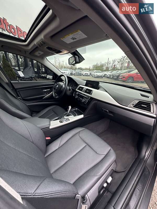 Седан BMW 3 Series 2017 в Белогородке