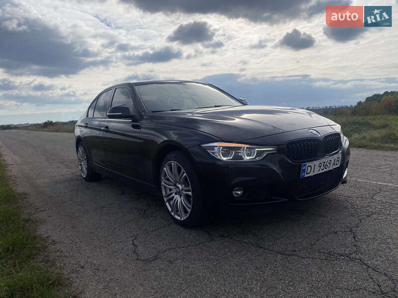 Седан BMW 3 Series 2017 в Києві фото 14 Седан BMW 3 Series 2017 в Києві