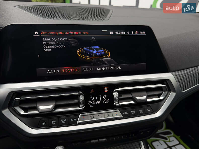 Седан BMW 3 Series 2018 в Киеве