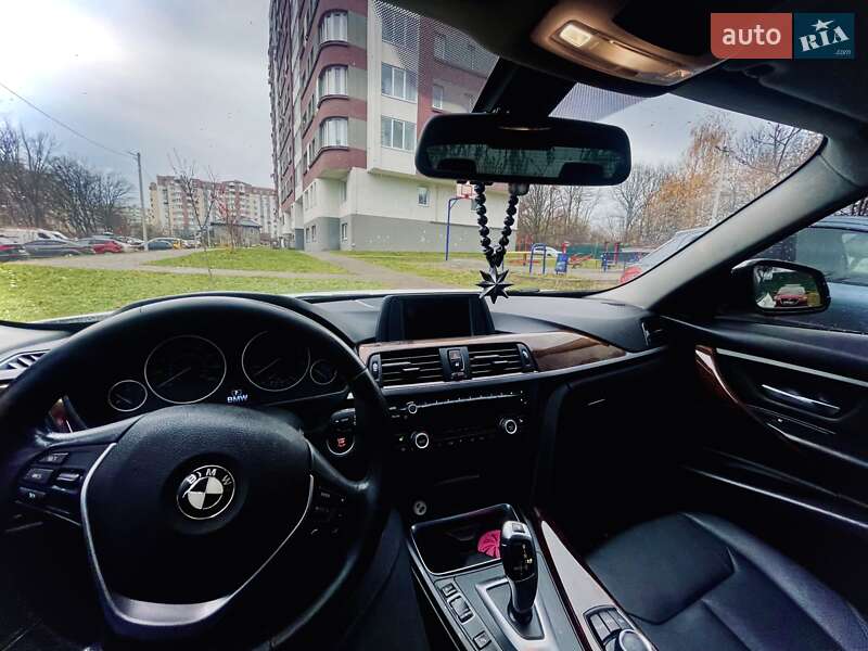 Седан BMW 3 Series 2014 в Львове