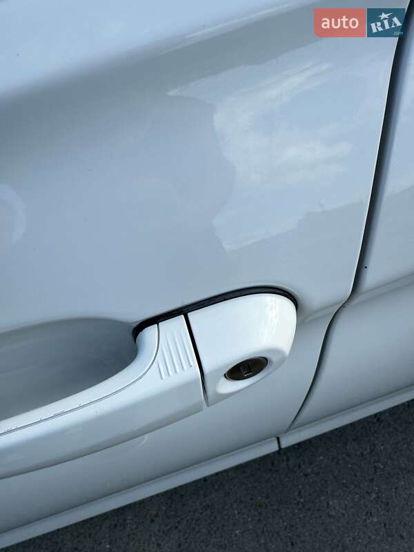 Седан BMW 3 Series 2016 в Чернігові